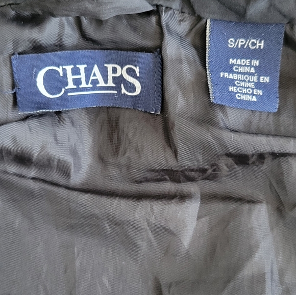 Chaps Men's puffer vest - Picture 7 of 11